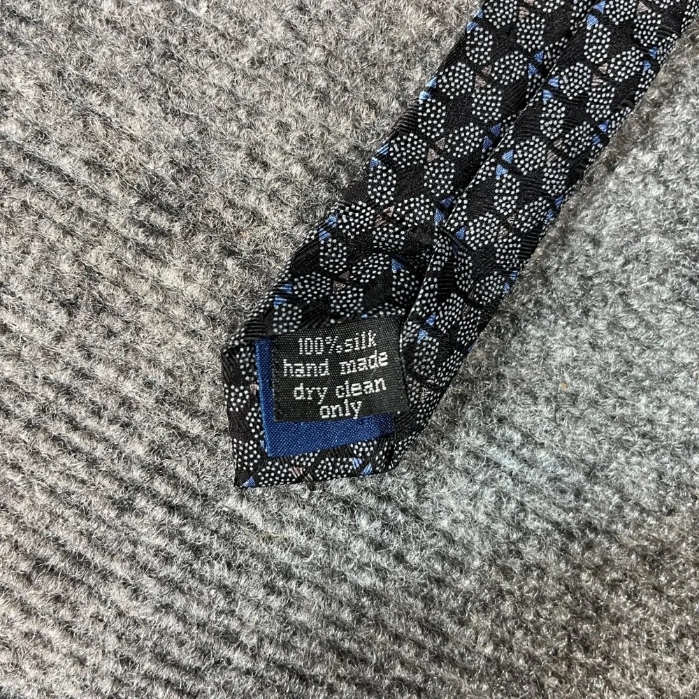Cocktail Colors Mens Silk Necktie Black Blue Geometric Dotted Hand Made 4 x 59.5